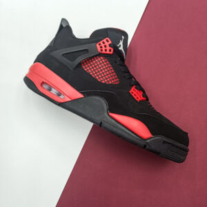 نایکی ایرجردن 4 قرمز مشکی