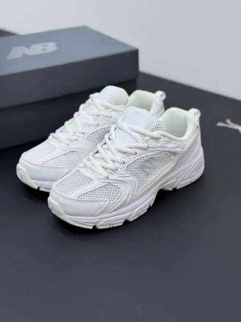 new-balance-530-all-white کتونی نیوبالانس 530 سفید ، سبک و راحت برای استفاده روزانه