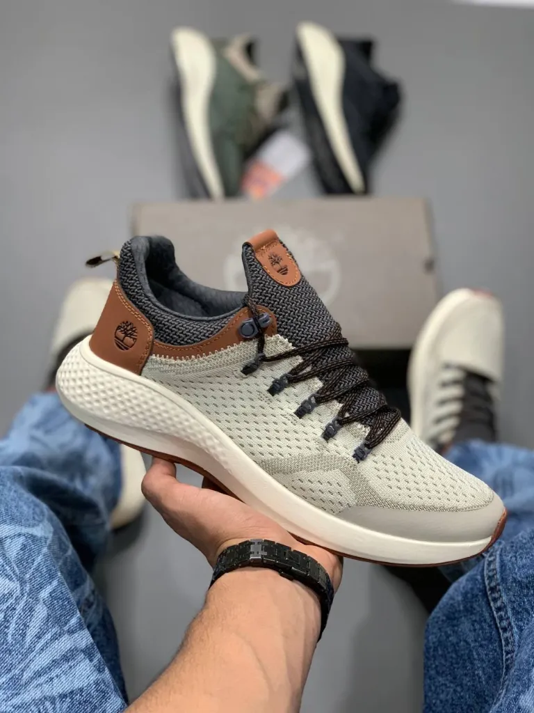 timberland-trail (3) کتونی رانینگ کرمی تیمبرلند مدل FlyRoam با طراحی مدرن و وزن سبک