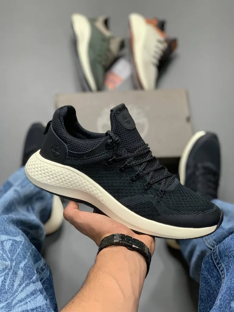 timberland-trail کتونی رانینگ مشکی تیمبرلند مدل FlyRoam با طراحی مدرن و وزن سبک