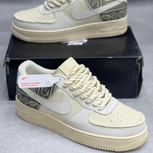 کتونی سفید نایکی ایرفورس بیگ بنگ با بند کنفی و کیفیت ساخت بالا