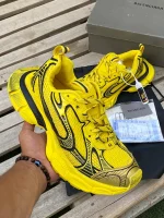 کتونی بالنسیاگا 3XL زرد نقرهای با طراحی منحصر به فرد و زیره برجسته