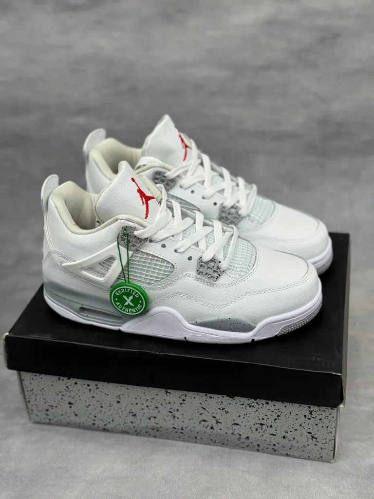 jordan4-white-oreo کتونی سفید و مشکی نایکی ایرجردن 4 وایت اوریو با کیفیت بالا و دو بند اضافی