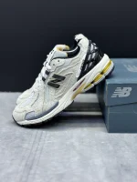 کتونی نیوبالانس 1906 کرمی