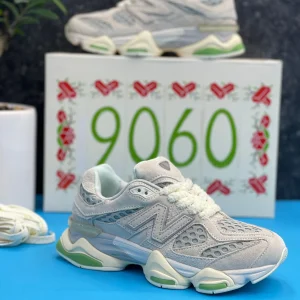 کتونی نیوبالانس 9060 بند کنفی به رنگ سفید با طراحی مدرن و جذاب