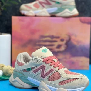 کتونی نیوبالانس 9060 به رنگ صورتی با طراحی مدرن و جذاب