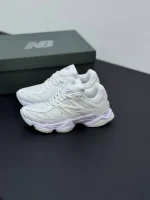 کتونی نیوبالانس 9060 تمام سفید با طراحی مدرن و راحت