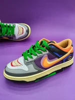 کتونی نایکی اس بی دانک مدل جوکر مقابل بتمن با ترکیب رنگهای بنفش، سبز و مشکی