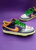 کتونی نایکی اس بی دانک مدل جوکر مقابل بتمن با ترکیب رنگهای بنفش، سبز و مشکی