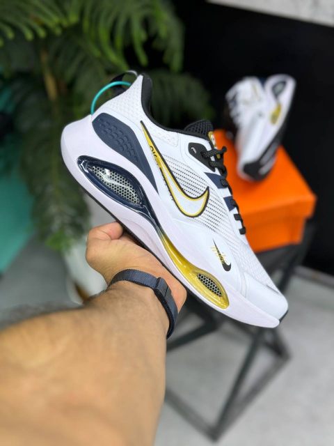 nik-winfelo (15) کتونی نایکی ایر زوم وینفلو V2 با رویه مشبک و فناوری ایر زوم، مناسب برای دوندگان و تمرینات ورزشی