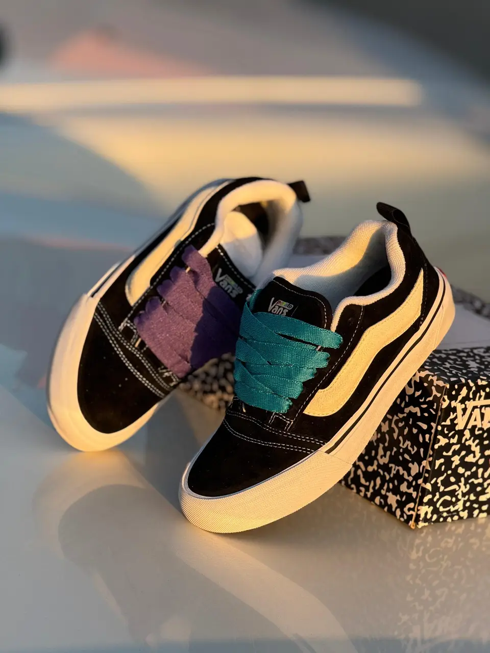 vans-potato کتونی مشکی و سفید ونس پوتیتو با کیفیت بالا و سه بند اضافی