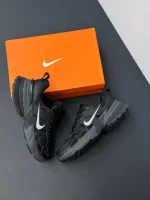 کتونی نایکی وی تو کی ران مشکی با رویه مشبک و طراحی یکدست