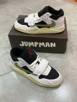 کتونی جردن جامپمن کات د چک با رویه چرم و طراحی خیابانی خاص