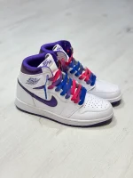 کتونی نایکی ایر جردن ۱ های کورت پرپل وایت با رویه بنفش سلطنتی، Swoosh سفید و زیره کلاسیک