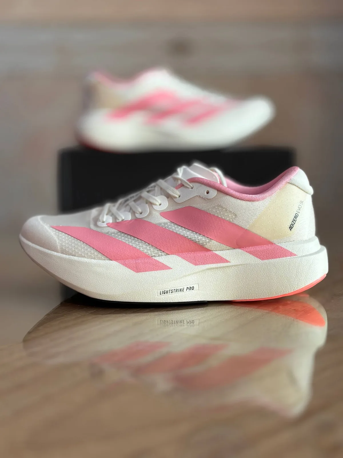 adidas-adidas-adizero-evo-sl-white-pink-size-37-40-f5910067af کتونی آدیداس Adizero Evo Sl White/Pink