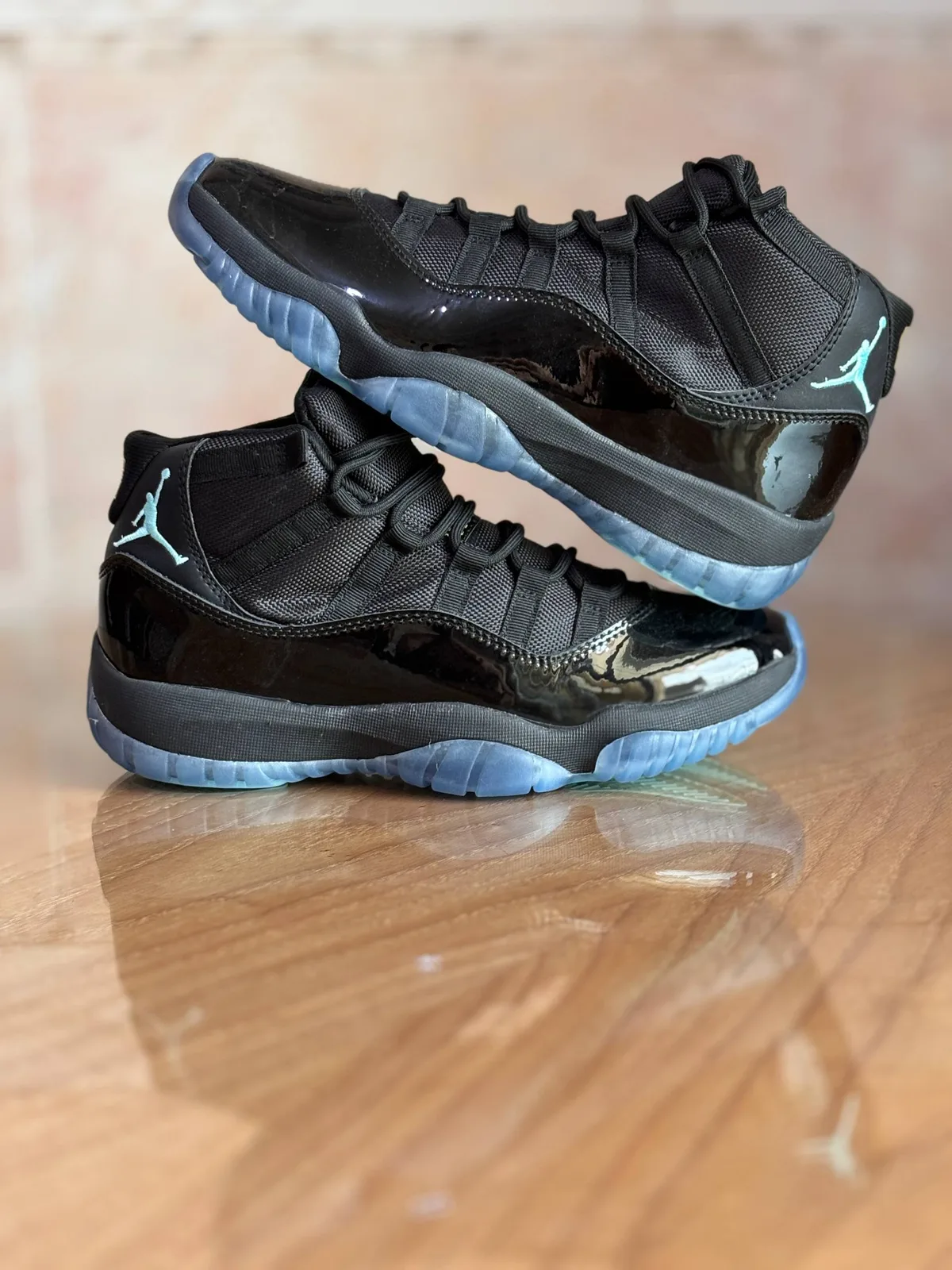 air-air-jordan-11-gamma-blue-size-41-45-1c4f7abc1a کتونی Air جردن 11 Gamma Blue با ورنیِ براق، کنار زیرهی یخی