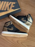 کتونی نایک ایر جردن 1 high Black Metallic Gold