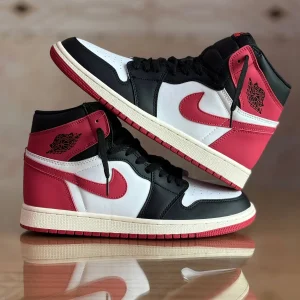 کتونی نایک ایر جردن 1 High Black Toe Reimagined
