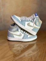 کتونی نایک ایر جردن 1 high Hyper Royal