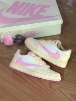 کتونی نایک Aj1x ترویس اسکات Shy Pink