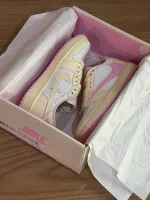 کتونی نایک Aj1x ترویس اسکات Shy Pink
