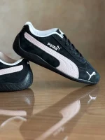 کتونی Puma Speedcat Black Mauve Mist با مشکی عمیق و یاسیِ خاکستری